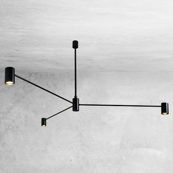 Czarna wisząca lampa Dakata z trzema źródłami światła