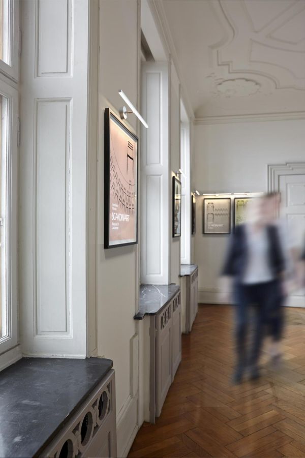 Nowoczesny srebrny kinkiet IP S13 Nordlux o klasie szczelności IP44