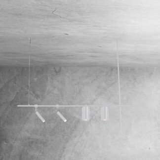 Unikalna lampa sufitowa Namasu z regulowanymi białymi reflektorami