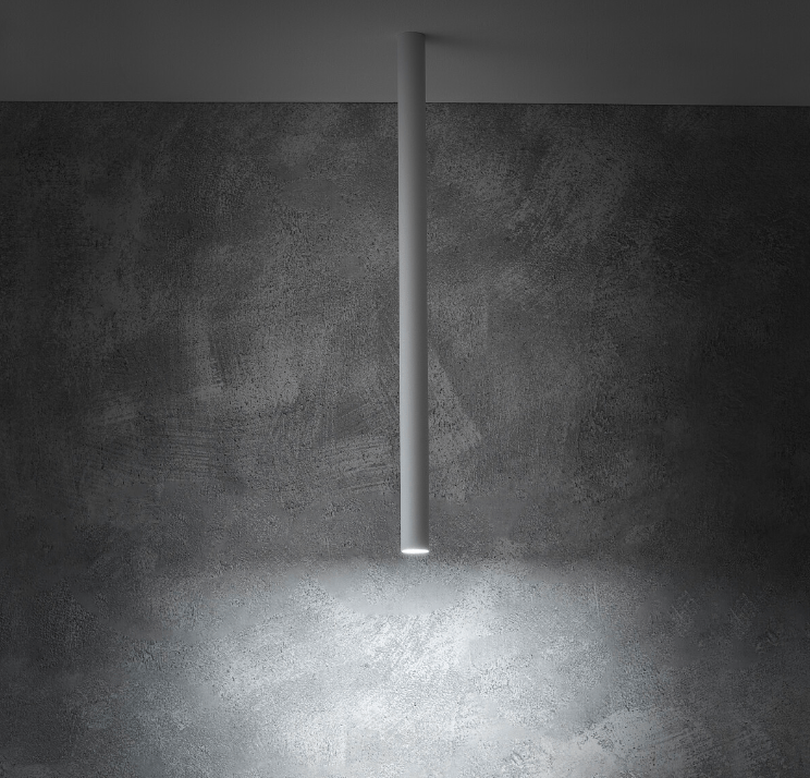 Biała lampa rurowa Fourty M o wysokości 75 cm