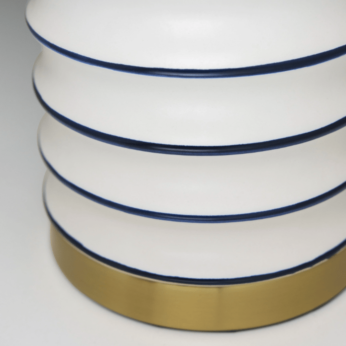 Ceramiczna lampa stołowa w stylu Hamptons Coastal z materiałowym abażurem