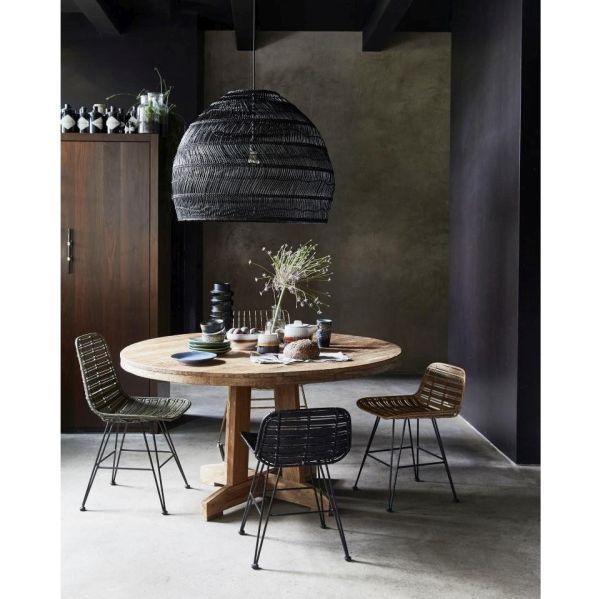 Czarna rattanowa lampa wisząca Cezar L w stylu boho od Monnarita
