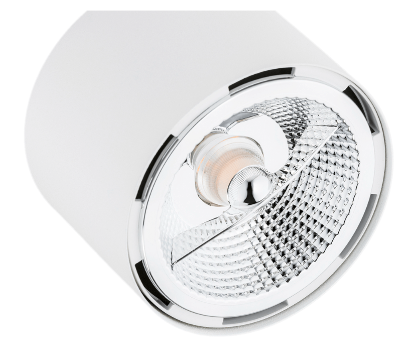 Potrójna lampa sufitowa Clevland w białym kolorze z regulowanymi reflektorami