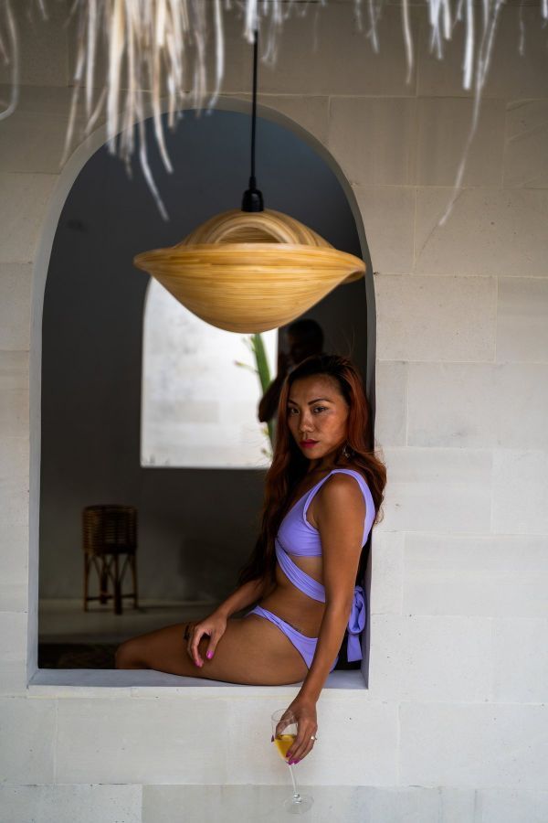 bambusowa lampa wiszaca 1