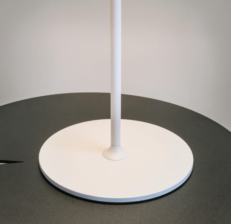 biala lampka stolowa led z funkcja ladowania ai collaboration usb 3w czas pracy do 8 godzin 5