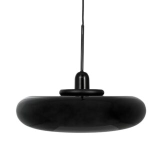 czarna-wiszaca-lampa-nad-stolikiem-planet-marki-dyberg-larsen
