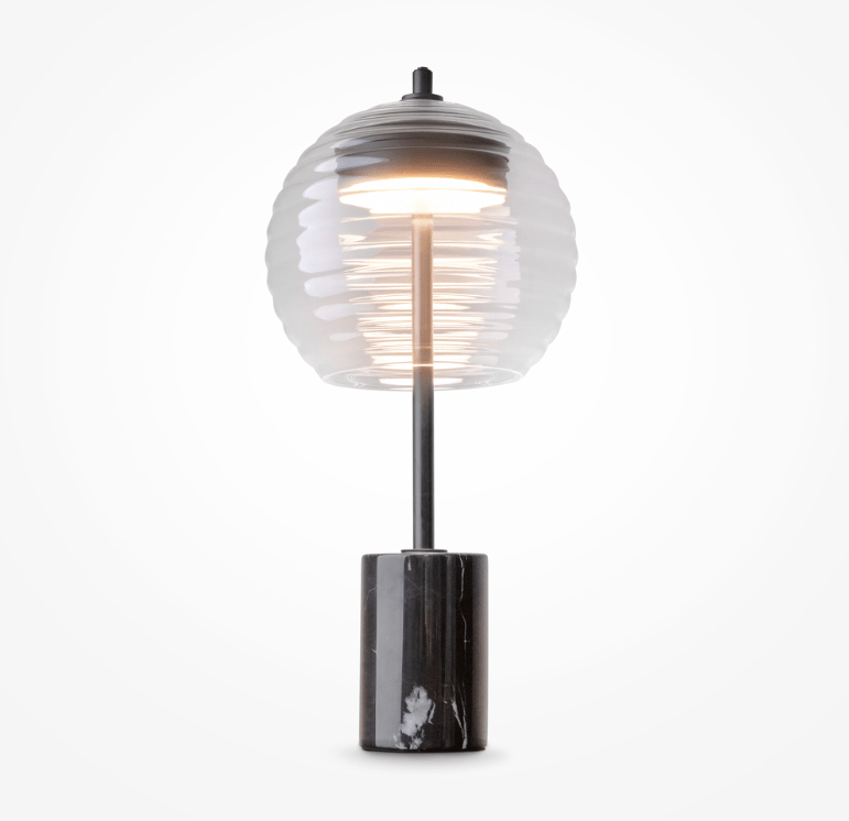 Elegancka nocna lampka Mystic LED z podstawą z czarnego marmuru
