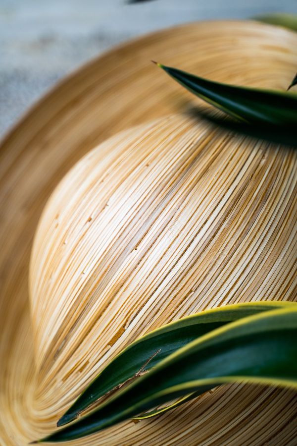 lampa wiszaca klosz z bambusa