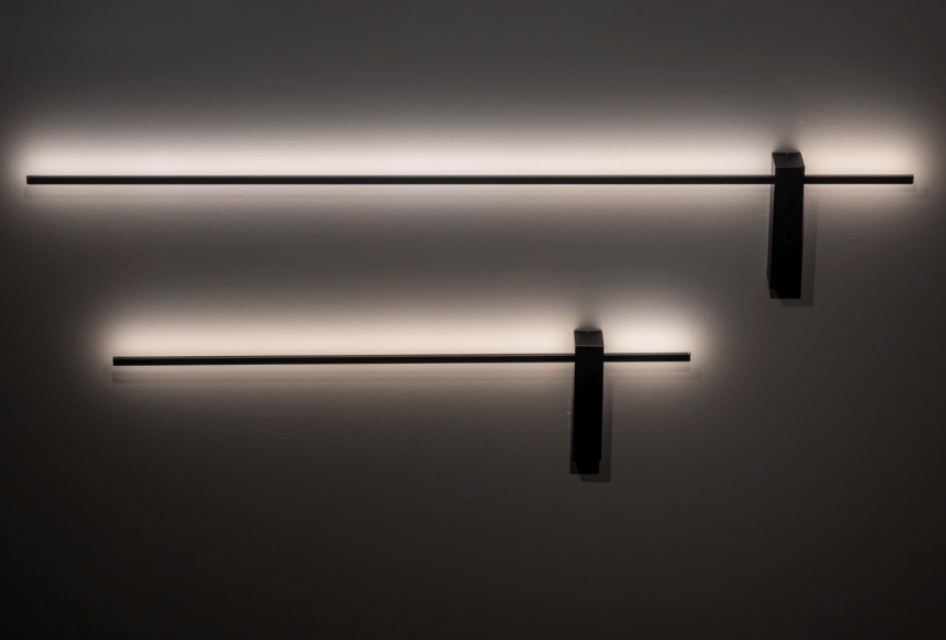 Smukły kinkiet LED 120 cm Motive L 3000K z efektem odbitego światła