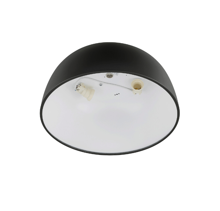 Stylowy plafon Satellite w czarno-białej kolorystyce o średnicy 38 cm na trzy żarówki