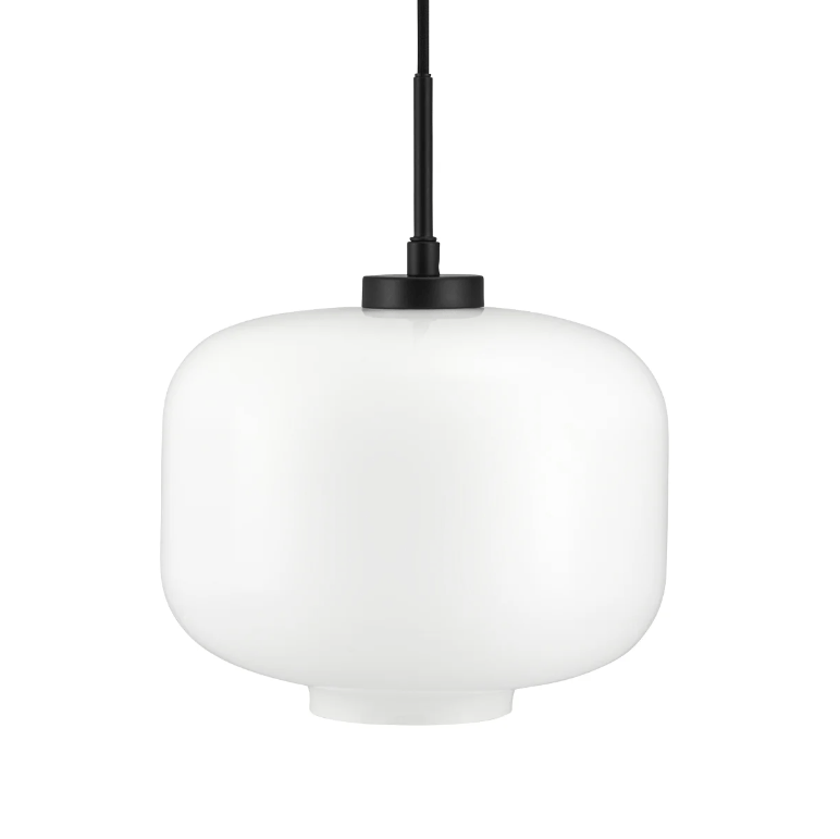 Wisząca lampa Arp D30 w kolorze czarnym z opalowym szkłem
