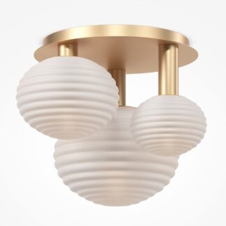 zlota-lampa-sufitowa-z-trzema-azurowymi-kloszami-reels