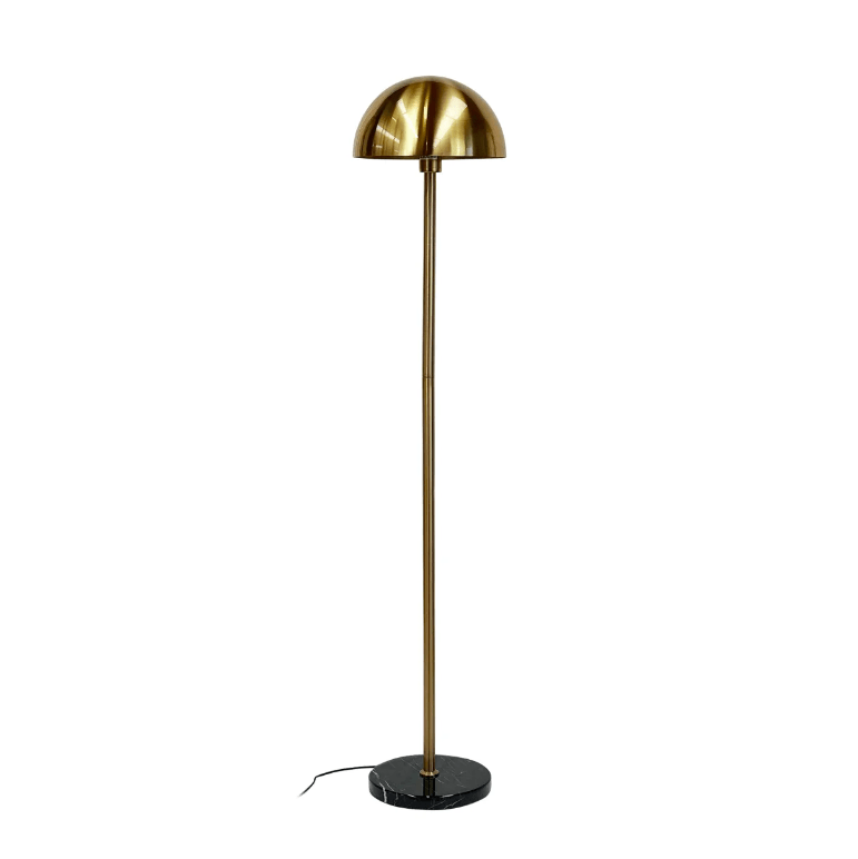 Złota mosiężna lampa stojąca Menton z francuskiej kolekcji.