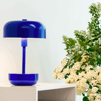 niebieska-lampka-nocna-haipot-led-z-akumulatorem-i-ladowaniem-usb-odporna-na-wilgoc-dzieki-klasie-ochrony-ip44