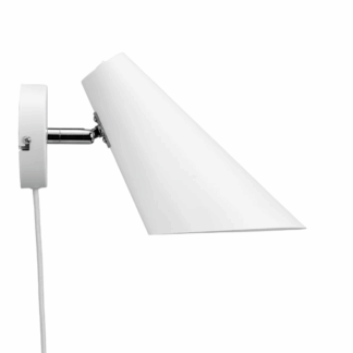 nowoczesny-i-elegancki-kinkiet-cale-w-bialym-kolorze-z-subtelnym-srebrnym-akcentem