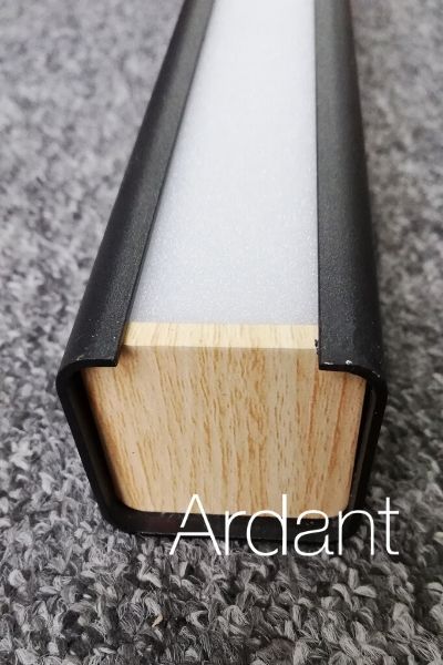 Wisząca lampa Linear No.4 LED w kolorze czarnym, 3000K, długość 120 cm