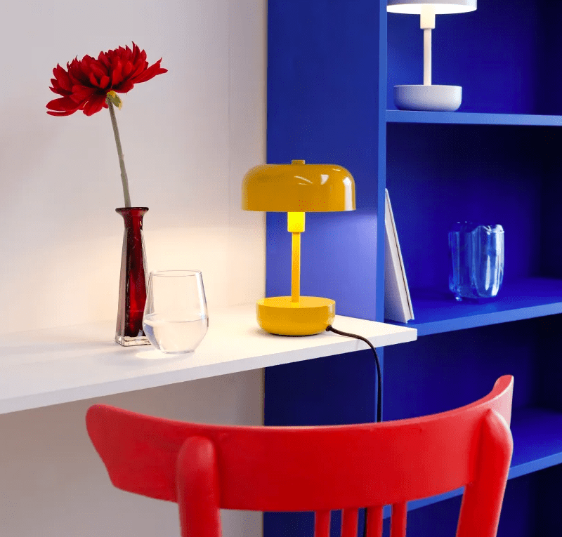 Żółta lampka biurkowa Haipot w kolorze Curry