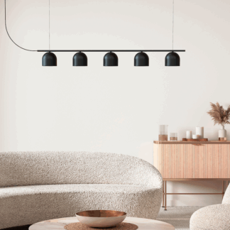 Czarna, podłużna lampa wisząca Rio 5 na listwie od Robin