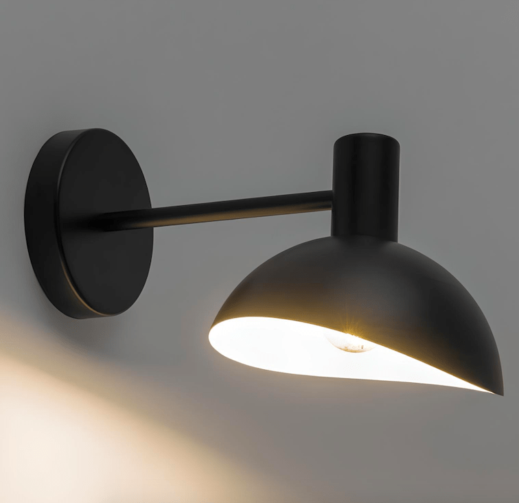 Czarny, nowoczesny kinkiet w stylu skandynawskim Skylim