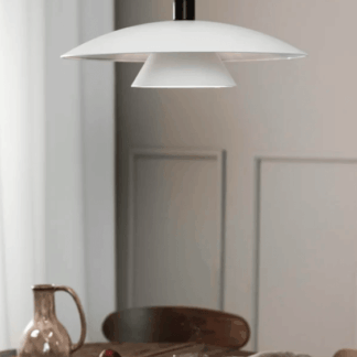 duza-plaska-nordycka-lampa-wiszaca-millinge-50-w-bialym-kolorze