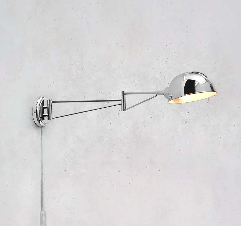 Srebrny, ruchomy kinkiet Portland na wysięgniku w kolorze chromu