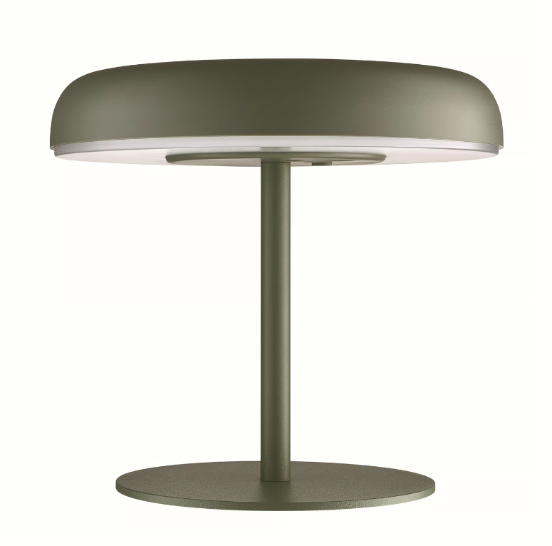 Zielona solarna lampka Elmer na balkon i taras z ładowarką USB i klasą szczelności IP44