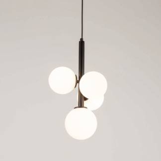 nowoczesna-lampa-wiszaca-brassia-4-szklane-klosze