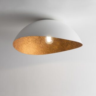 Stylowy plafon Velaris 48 w biało-miedzianym wykończeniu, idealny do salonu – Ardant Studio