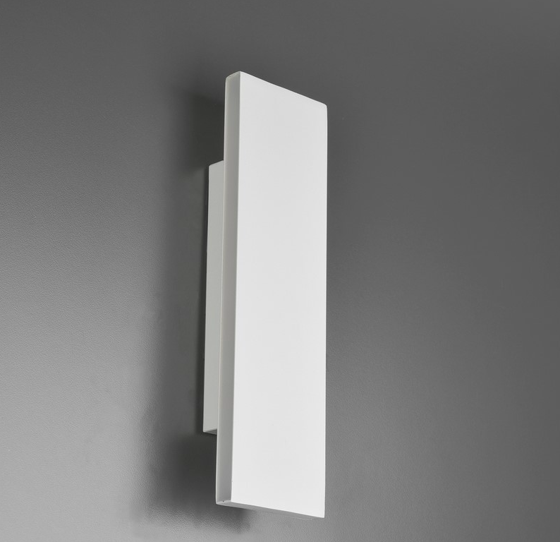 Nowoczesny biały kinkiet LED Concha o płaskim designie, idealny na schody