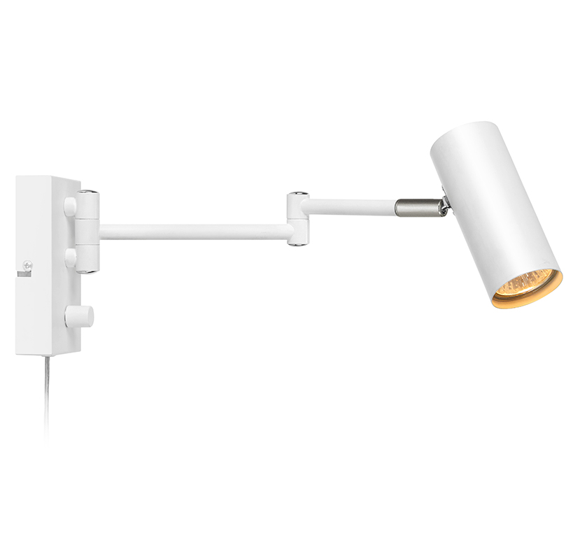 Biały kinkiet Torino od Markslojd, z możliwością regulacji, idealny nad łóżko w sypialni