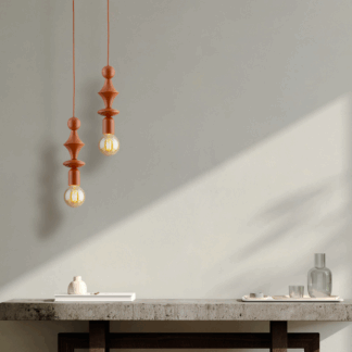 Ceglasta wisząca lampa Tower o dekoracyjnym charakterze