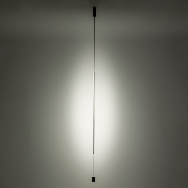 Smukła lampa wisząca Vertic LED z bocznym oświetleniem