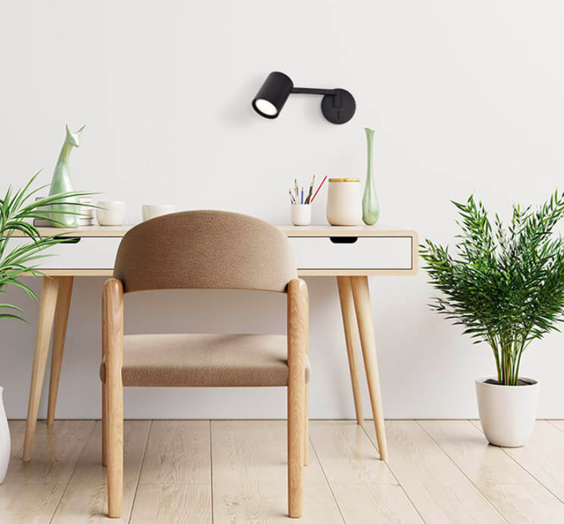 Czarny ruchomy kinkiet reflektor Snow z włącznikiem