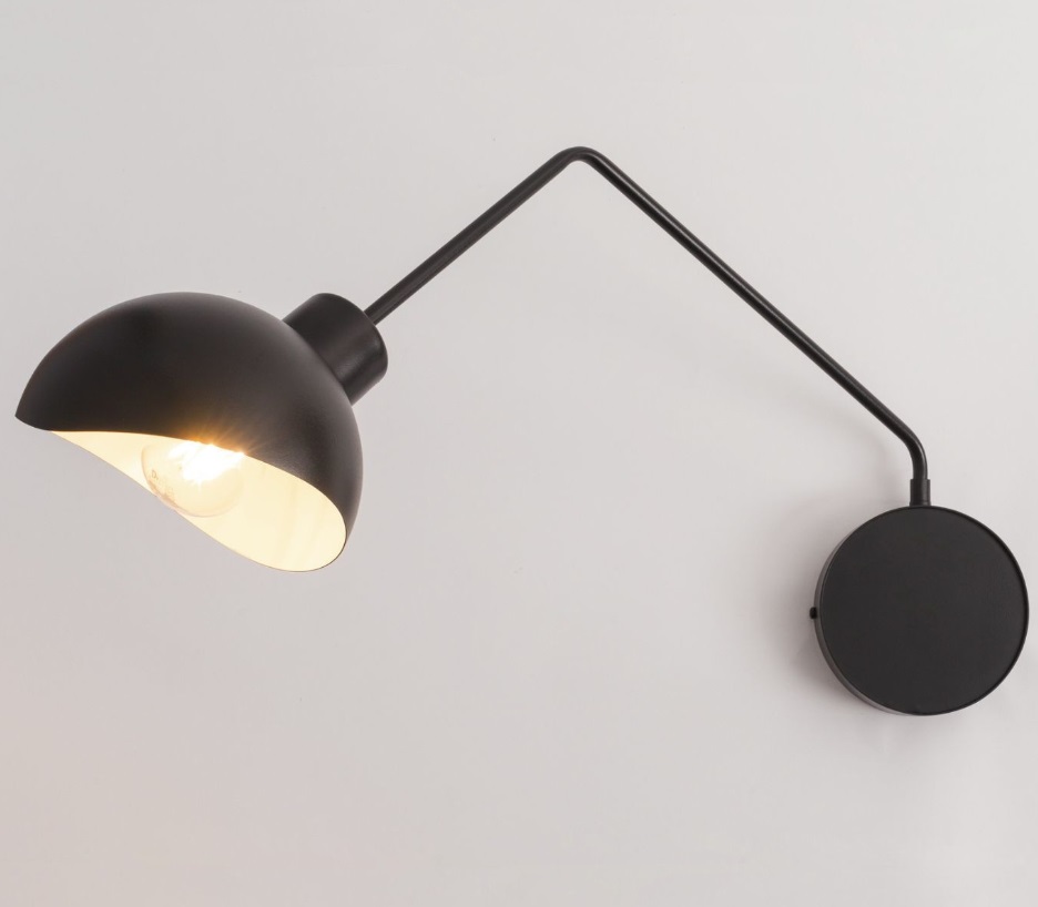 Czarny skandynawski kinkiet Nyxa z regulowanym ramieniem