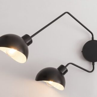 Czarny skandynawski kinkiet Nyxa 2 z regulowanymi ramionami