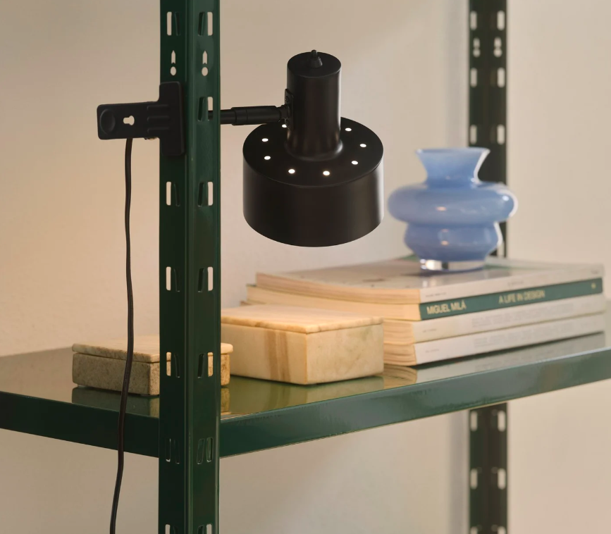 Czarny kinkiet zaciskowy Matis z regulowanym kloszem