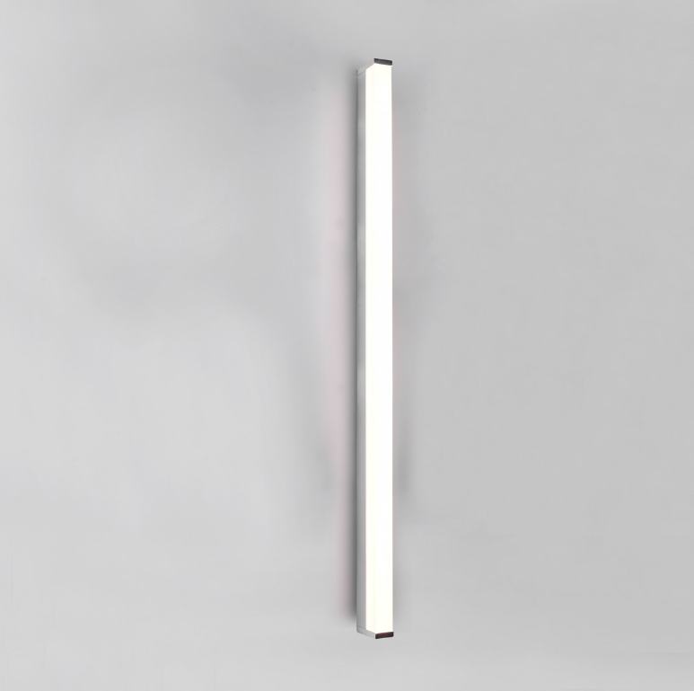 Srebrny kinkiet Fabio LED 120 cm do lustra łazienkowego, odporny na wilgoć (IP44)