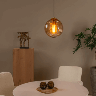 Stylowa lampa sufitowa Monsaraz 25 z bursztynowym kloszem w kształcie kuli