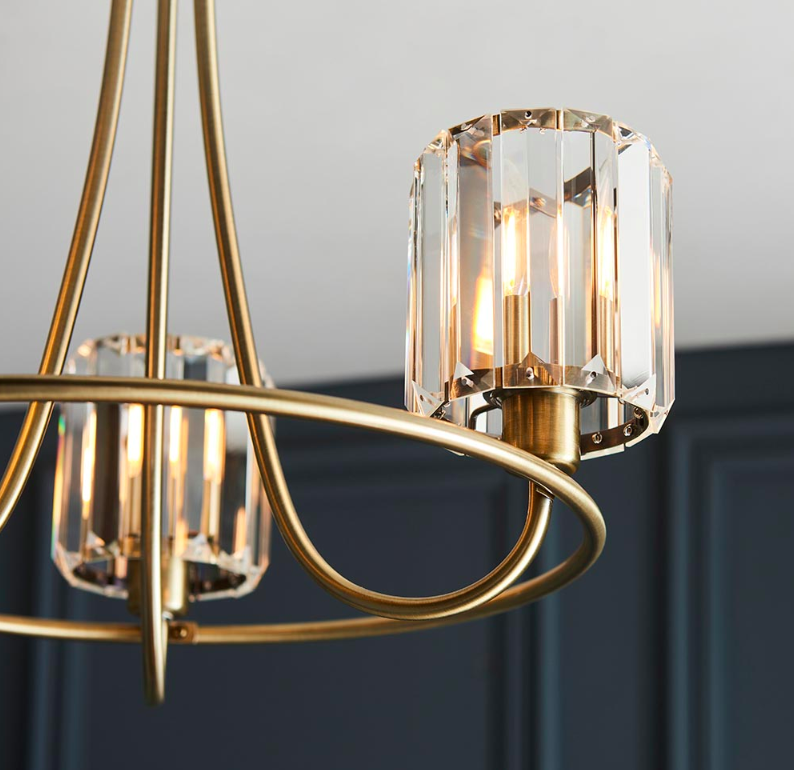 Elegancki sufitowy żyrandol glamour Berenice 3 w odcieniu postarzany mosiądz