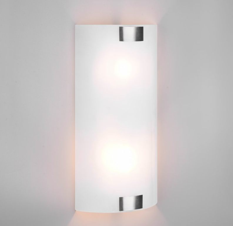 Klasyczny szklany kinkiet Pura w niklowanym wykończeniu