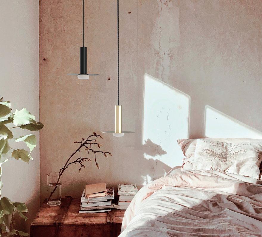 Elegancka i minimalistyczna lampa wisząca Reina LED w formie czarnego dysku