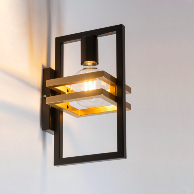 Nowoczesny kinkiet loft HexaBlock z eleganckimi złotymi akcentami