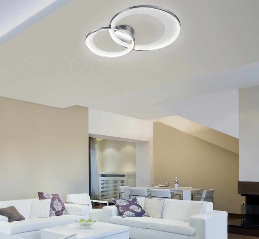 Srebrna, ściemnialna lampa sufitowa LED Granada o mocy 29W