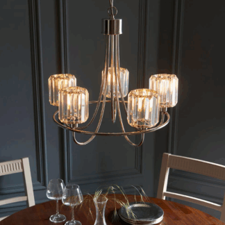 Srebrny żyrandol w stylu glamour Berenice 5 z fasetowanym szkłem