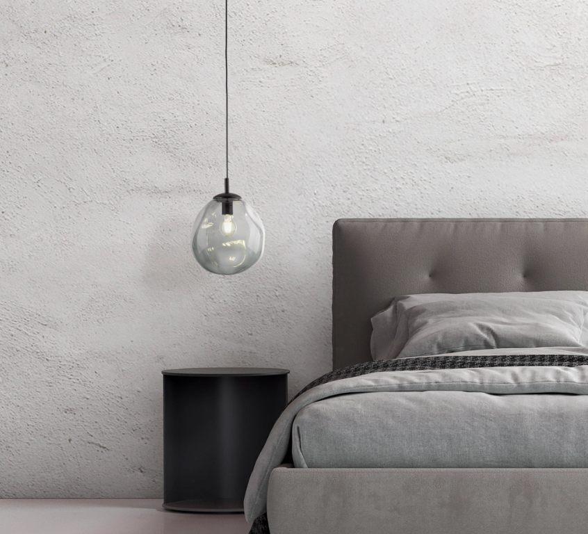 Wisząca lampa SOL mini z szklanym kloszem w kształcie nieregularnej kuli