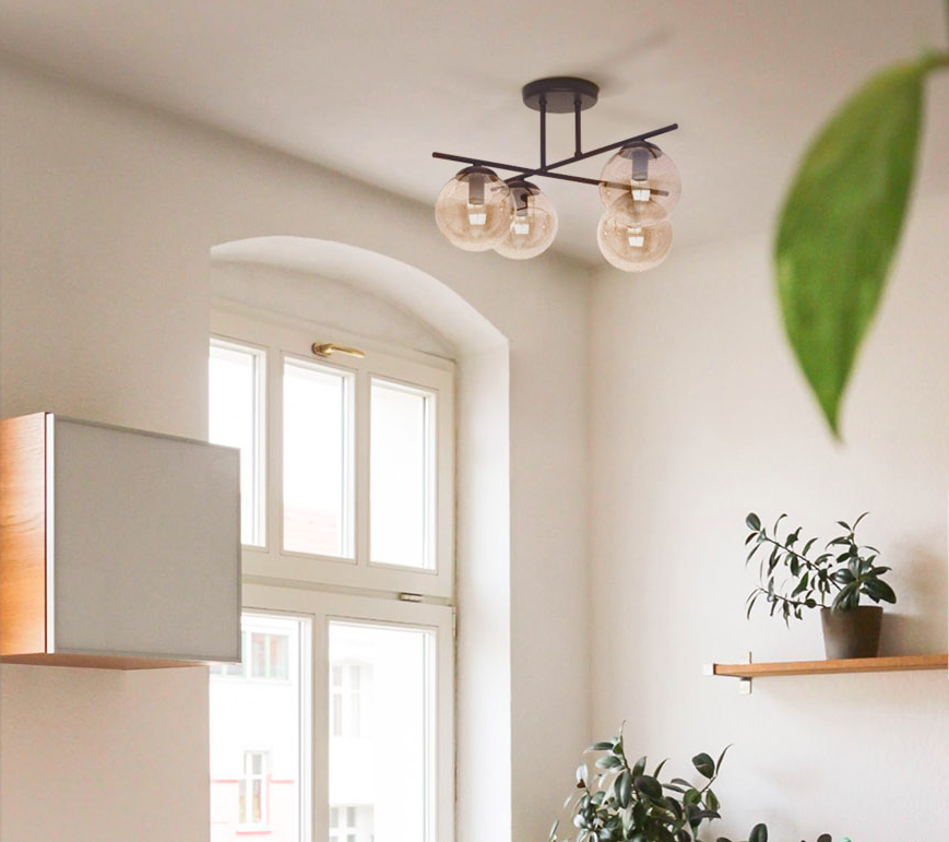 Szklana lampa sufitowa Delta z bursztynowymi kulami do kuchni