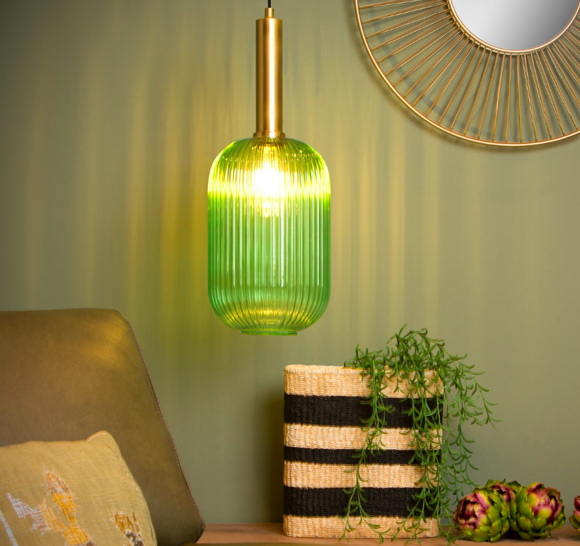 Zielona lampa wiszaca do salonu Maloto 20 zlote detale