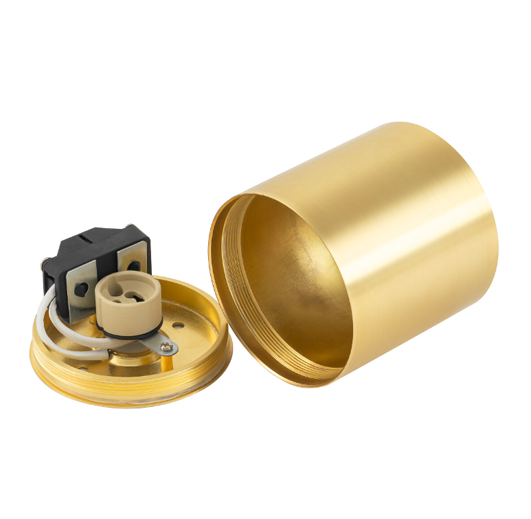 Złoty spot natynkowy Ceara o klasie szczelności IP44