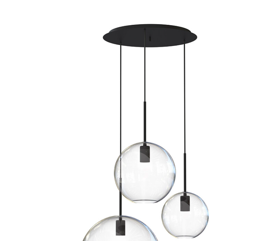 Żyrandol Sphere III z trzema przezroczystymi szklanymi kloszami do salonu