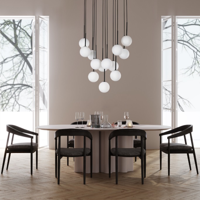 Wiszący żyrandol Martin z licznymi opalowymi kloszami